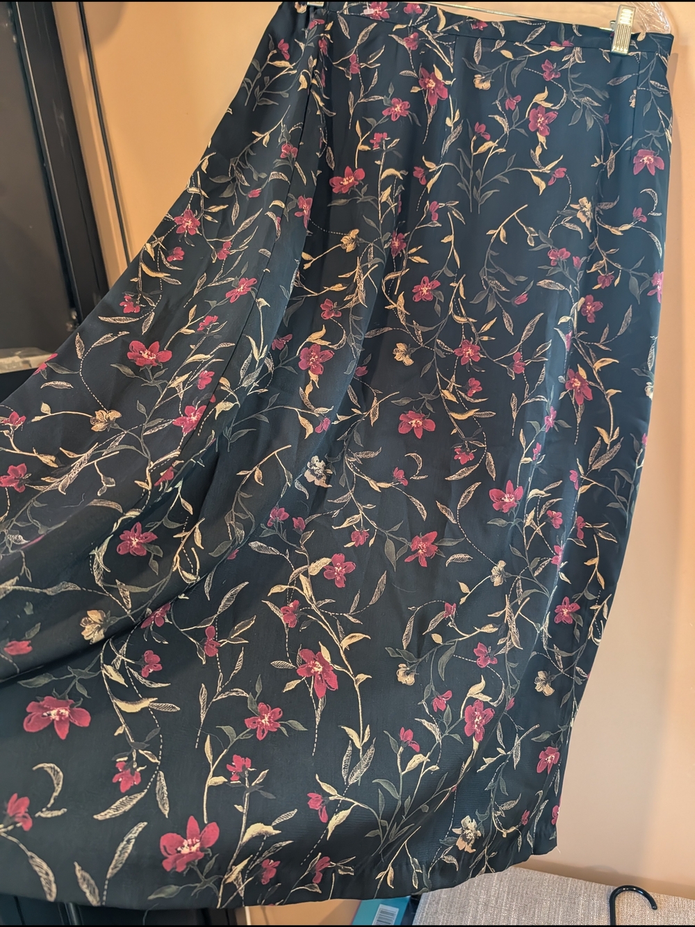 Women's Black Floral Midi Skirt with Red Flowers and Vines